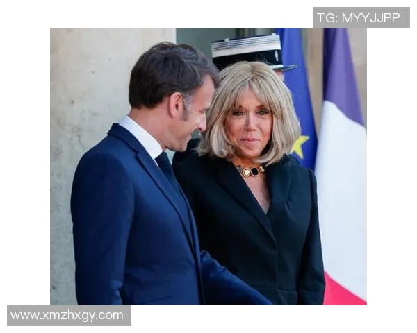 马克龙为何对足球明星情有独钟背后的深层原因解析