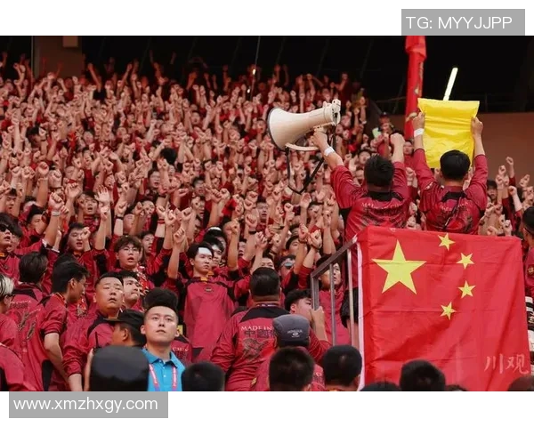 今天曼联足球赛事精彩对决期待球迷热情助威与精彩表现